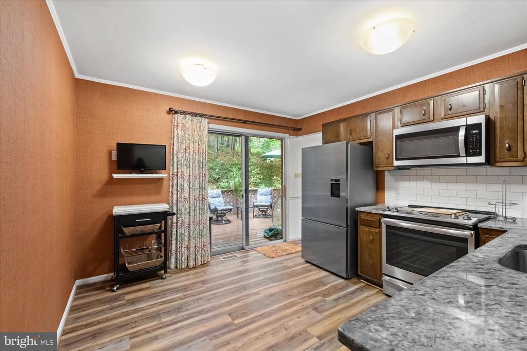 302 ALTOONA DRIVE