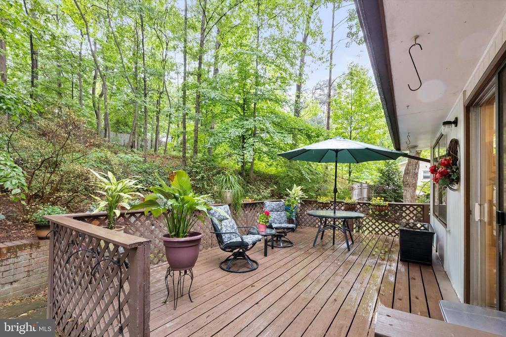 302 ALTOONA DRIVE