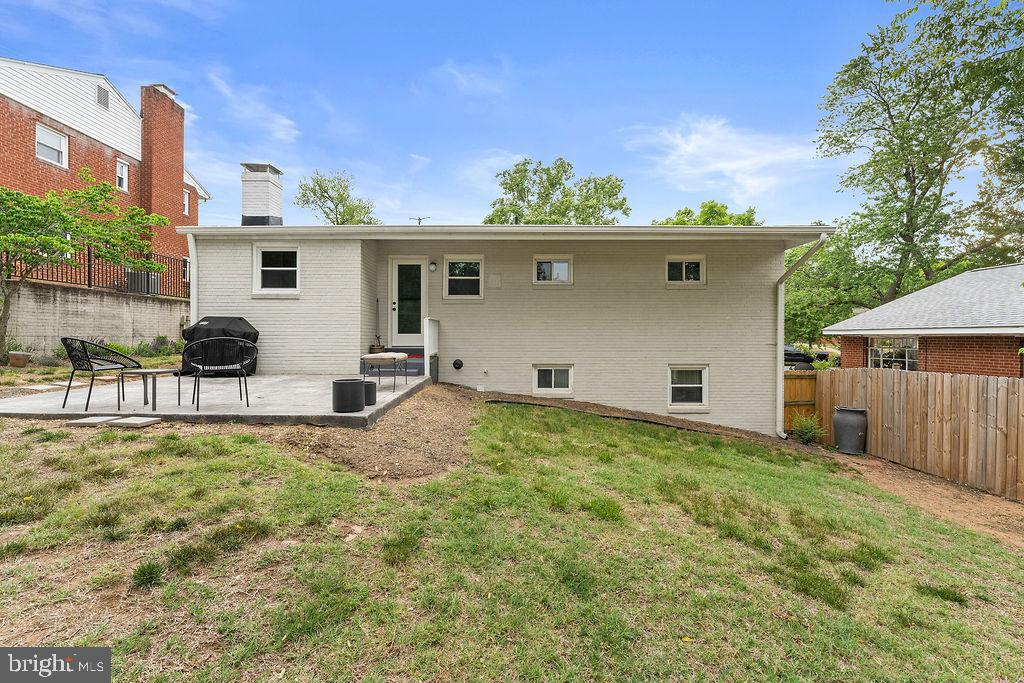 3103 LINDEN AVENUE