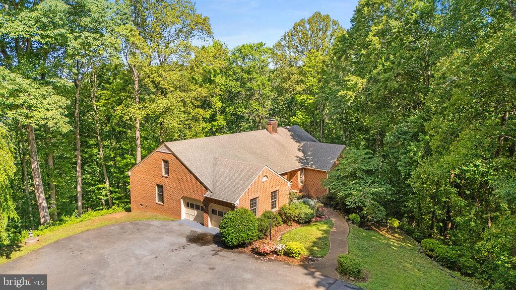 5513 RIVER ROAD