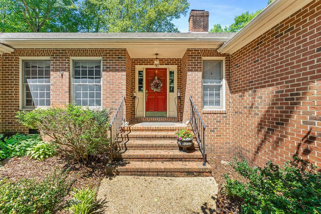5513 RIVER ROAD