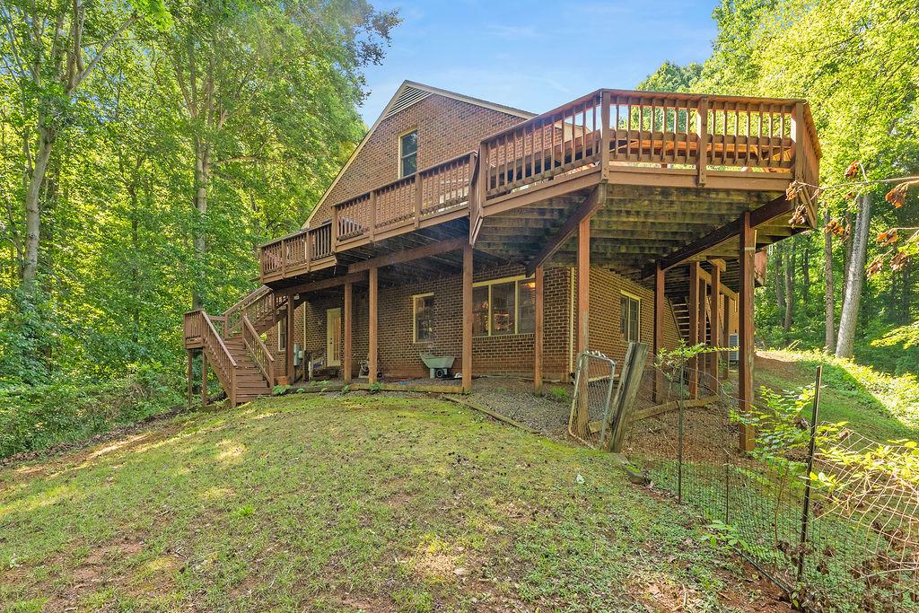 5513 RIVER ROAD