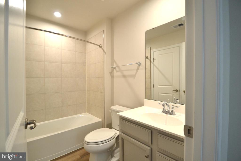 1318 TRESTLE DRIVE