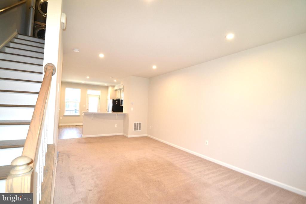 1318 TRESTLE DRIVE