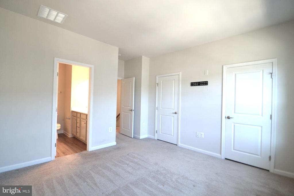 1318 TRESTLE DRIVE