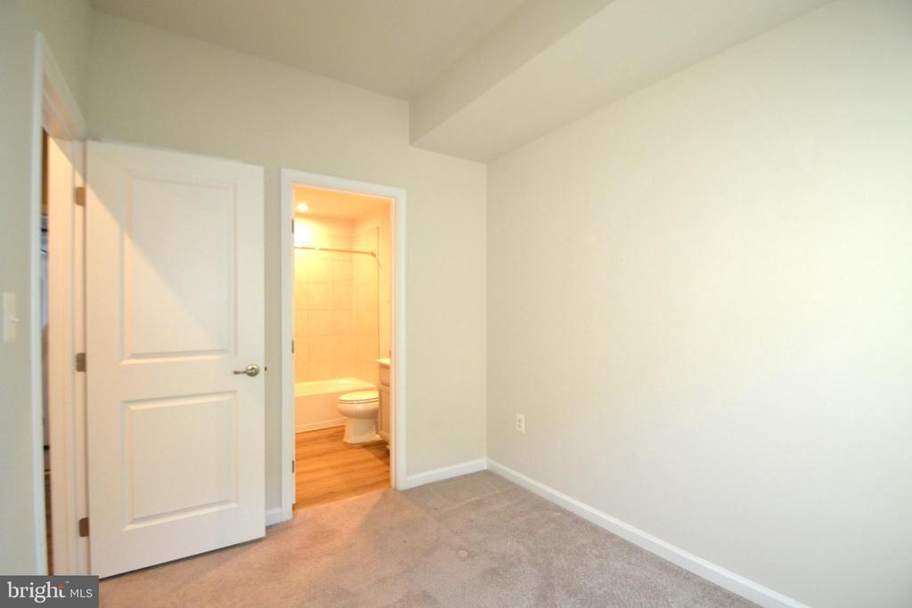 1318 TRESTLE DRIVE