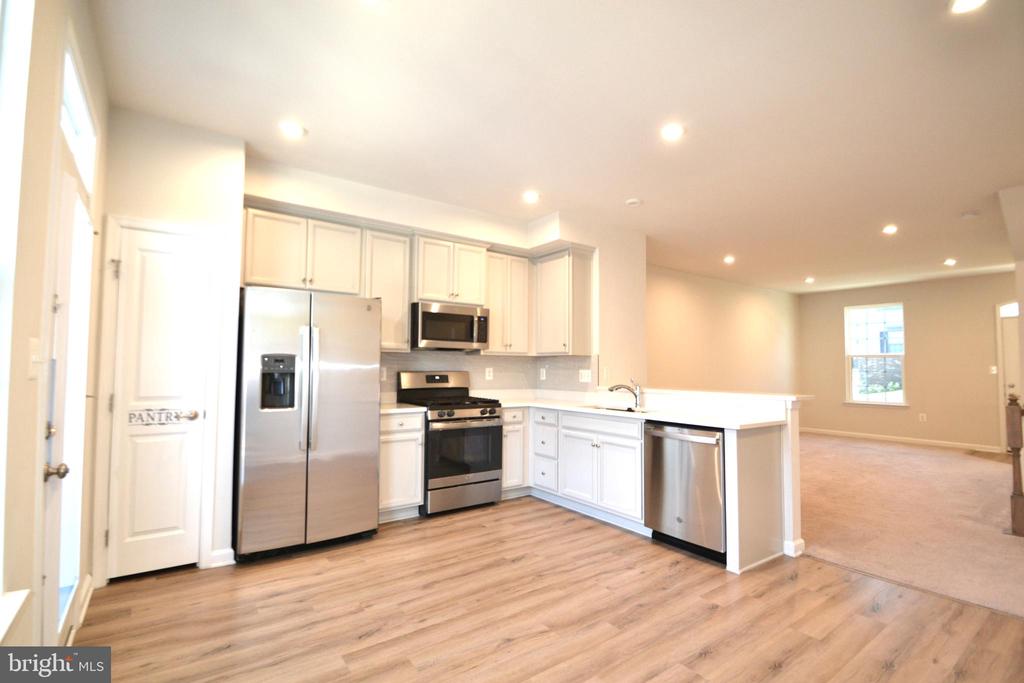 1318 TRESTLE DRIVE