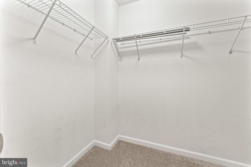 1418 HUDGINS FARM CIRCLE