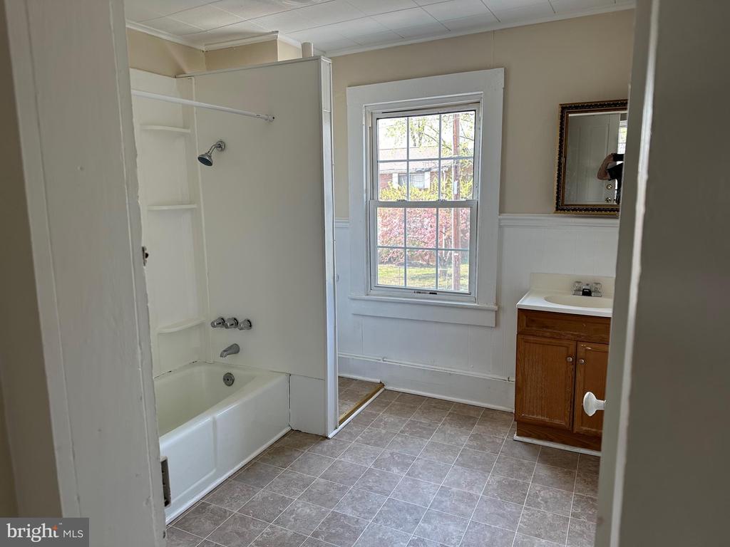 1605 Apt. B CHARLES STREET