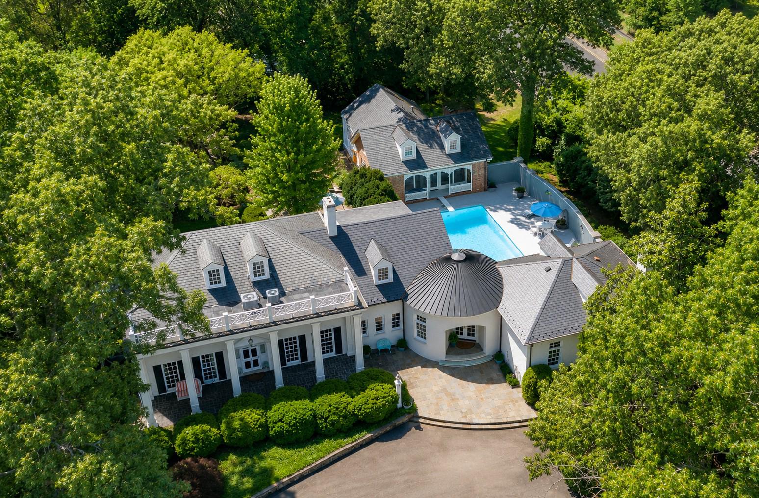 812 Beverly Dr, -5202, United States