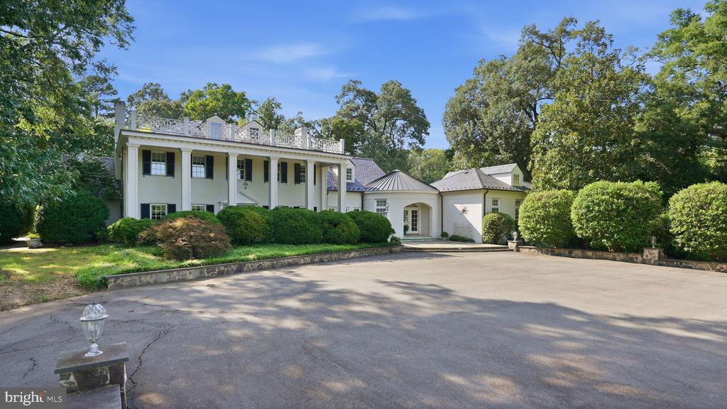 812 Beverly Dr, -5202, United States