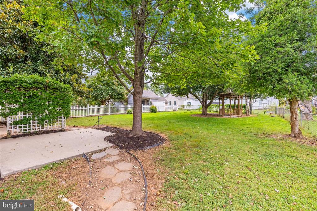 408 RIVERSIDE DRIVE