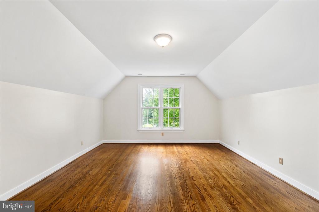 408 RIVERSIDE DRIVE