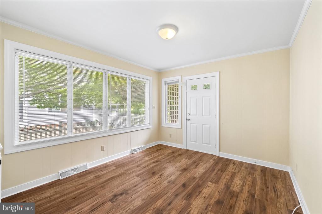 408 RIVERSIDE DRIVE