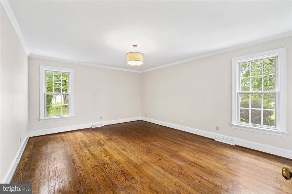 408 RIVERSIDE DRIVE