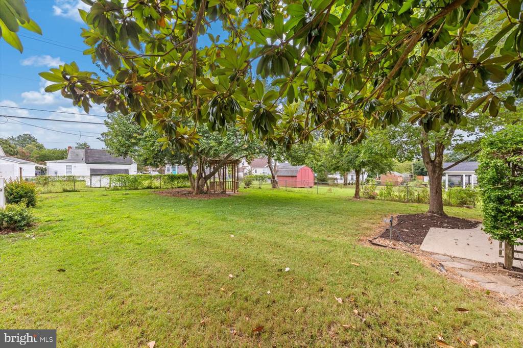 408 RIVERSIDE DRIVE