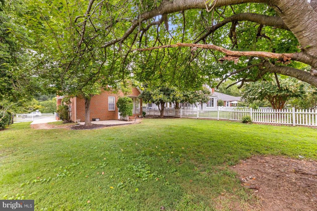 408 RIVERSIDE DRIVE
