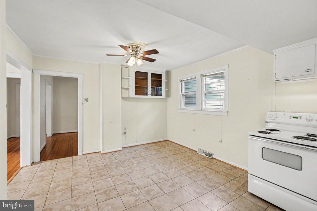 117 HILLCREST DRIVE