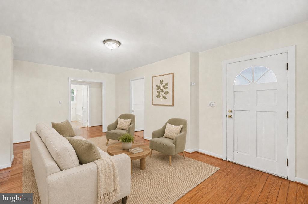 117 HILLCREST DRIVE