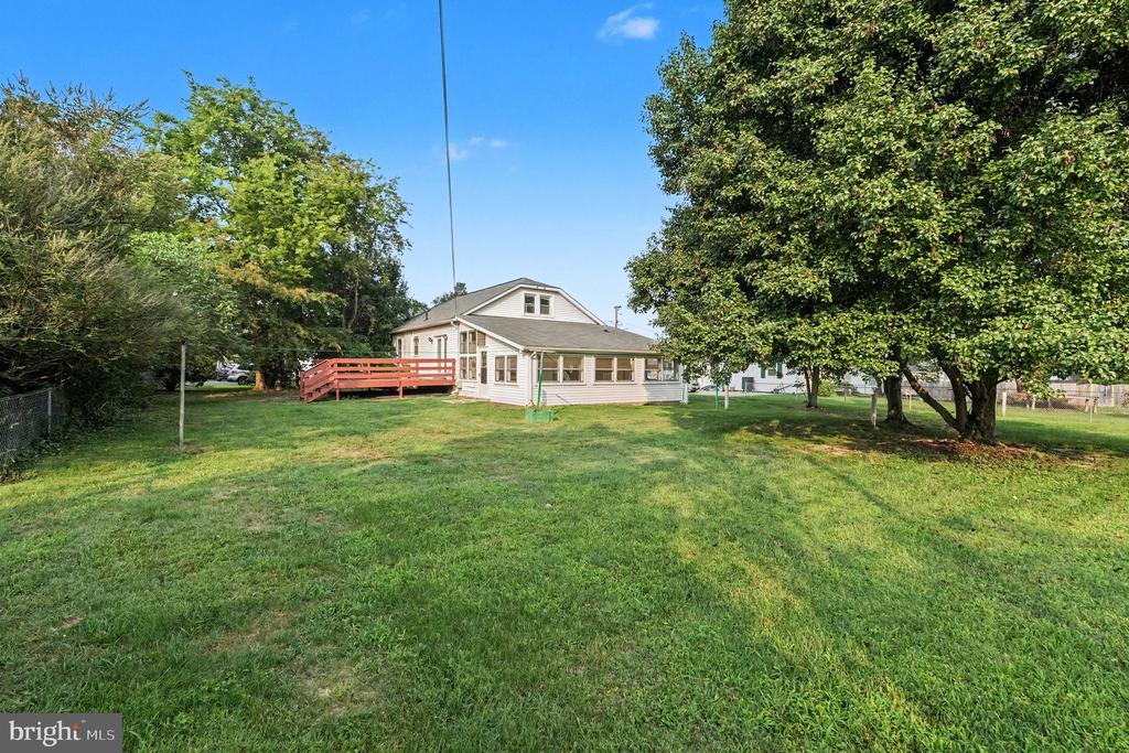 117 HILLCREST DRIVE