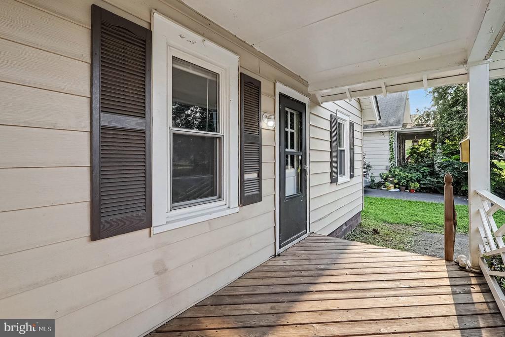 108 OAK STREET