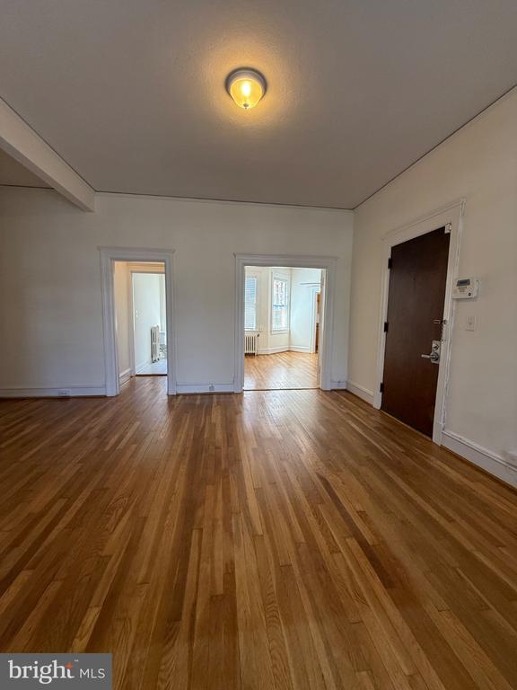 702 PRINCE EDWARD STREET Unit: 2