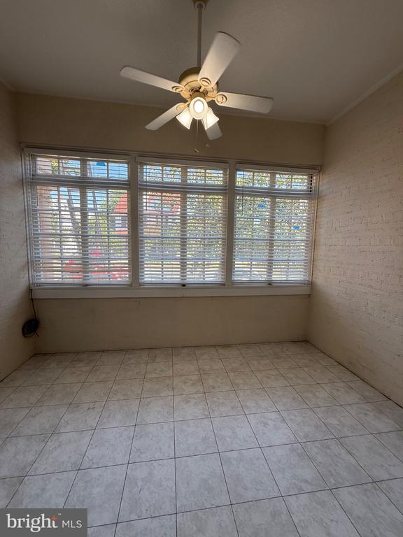 702 PRINCE EDWARD STREET Unit: 2