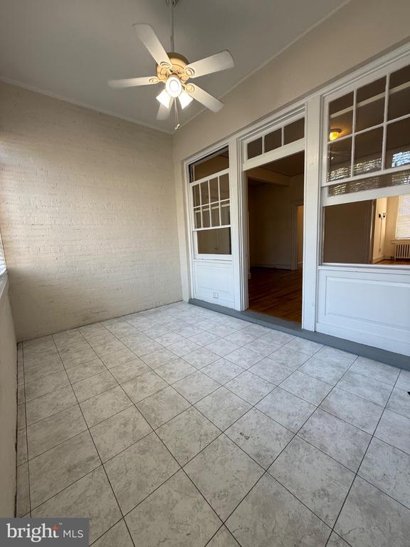 702 PRINCE EDWARD STREET Unit: 2