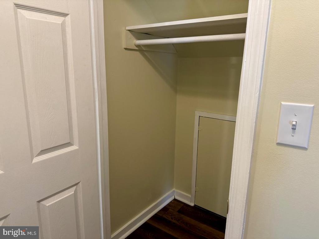 1428 PAYNE STREET Unit: UNIT B