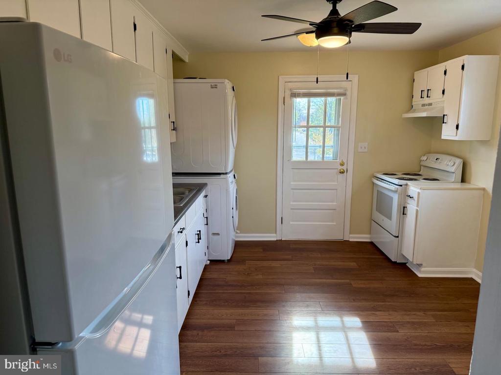 1428 PAYNE STREET Unit: UNIT B