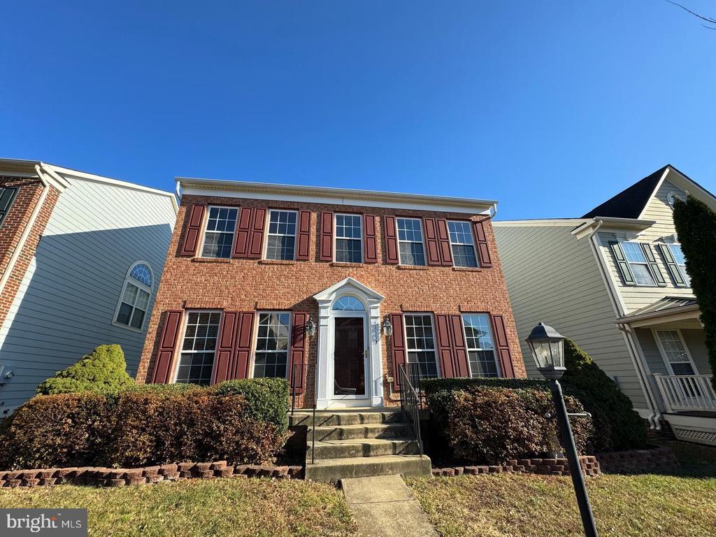1113 WALKER DRIVE