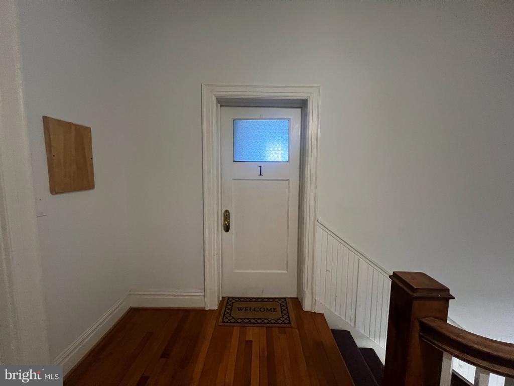 403 WILLIAM STREET Unit: 1