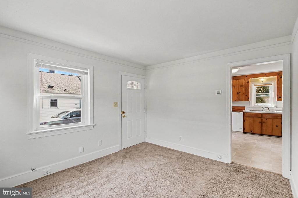 222 HILLCREST DRIVE