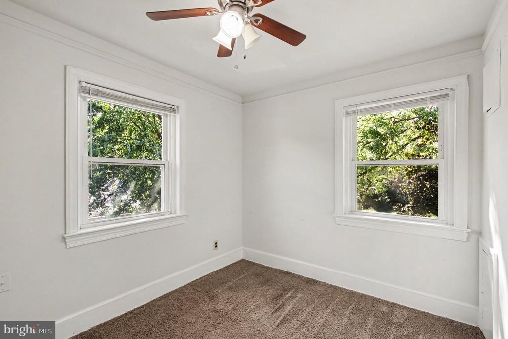 222 HILLCREST DRIVE
