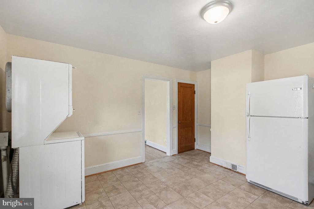 222 HILLCREST DRIVE