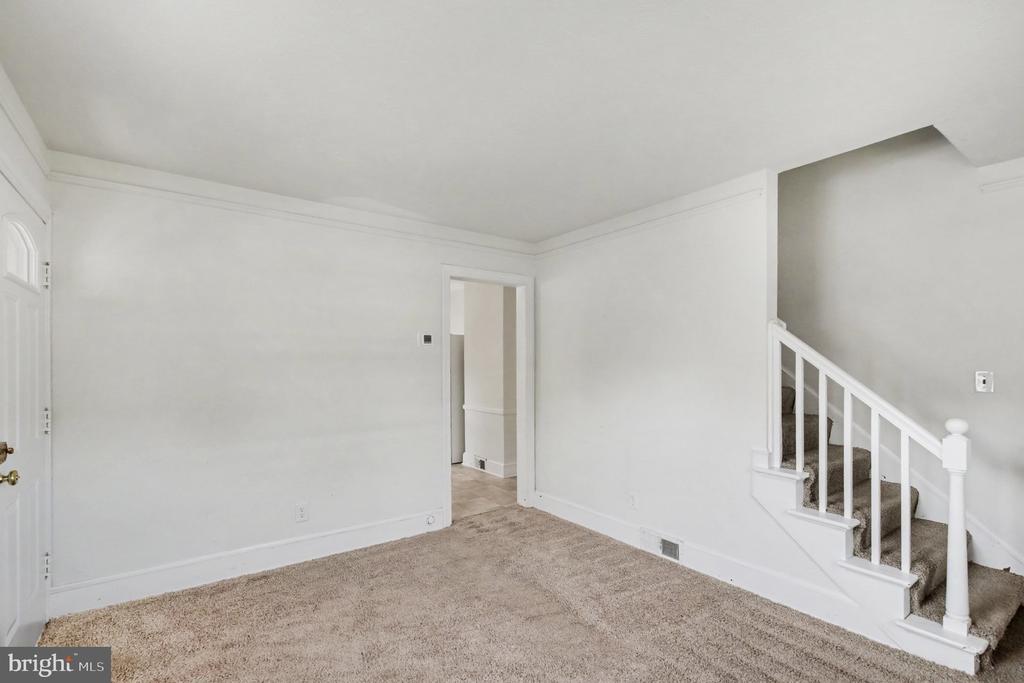 222 HILLCREST DRIVE