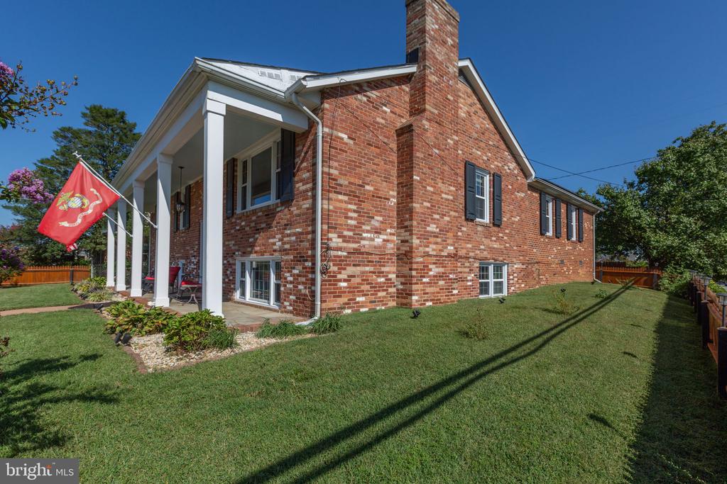 460 RIVERSIDE DRIVE