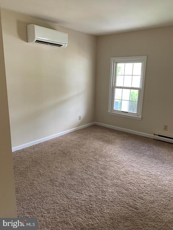 1605 CHARLES STREET Unit: APT C