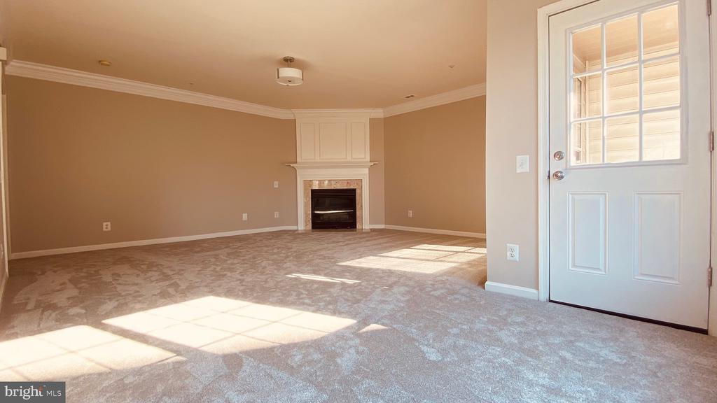10369 SAGER AVENUE 302