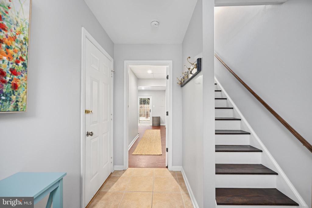 787 GENERAL WALLACE COURT