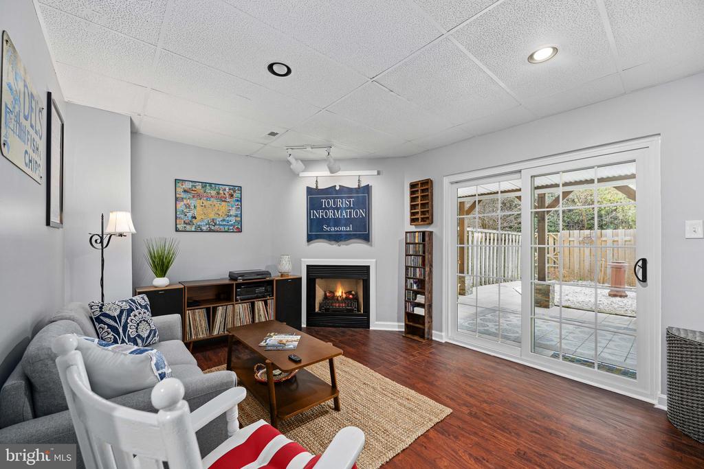 787 GENERAL WALLACE COURT