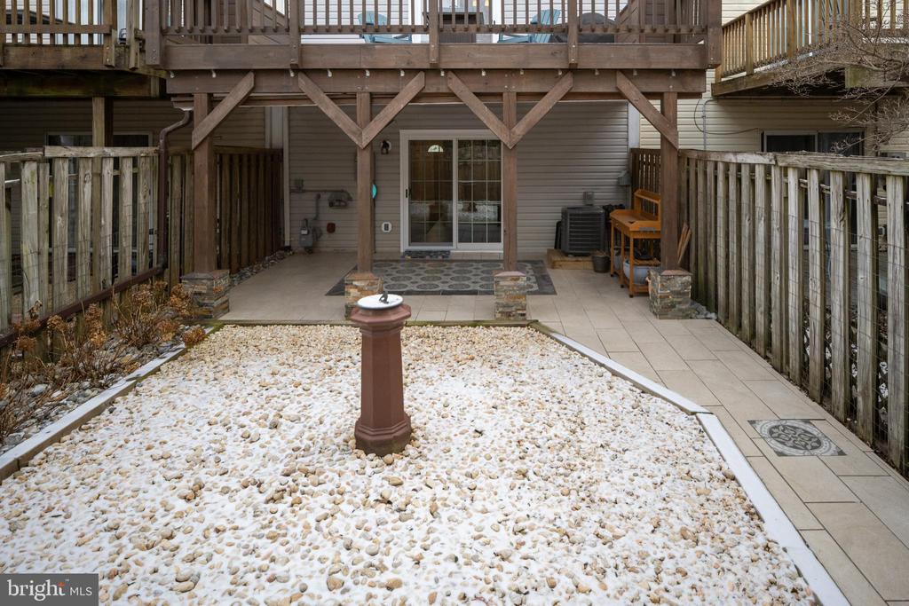 787 GENERAL WALLACE COURT