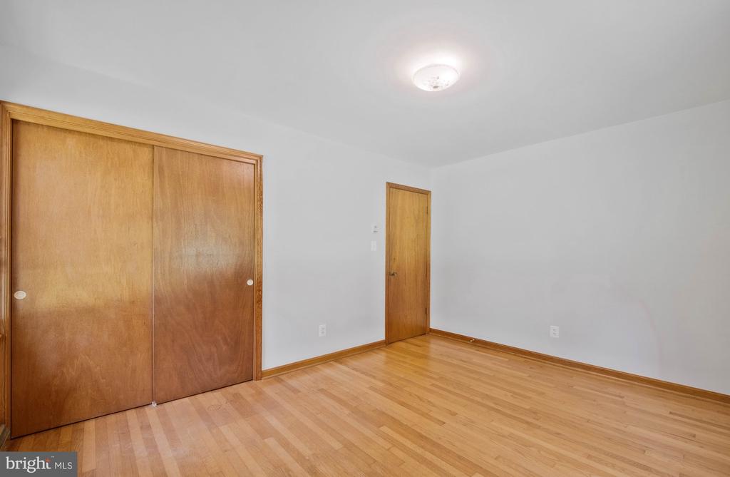 9103 MEETZE ROAD
