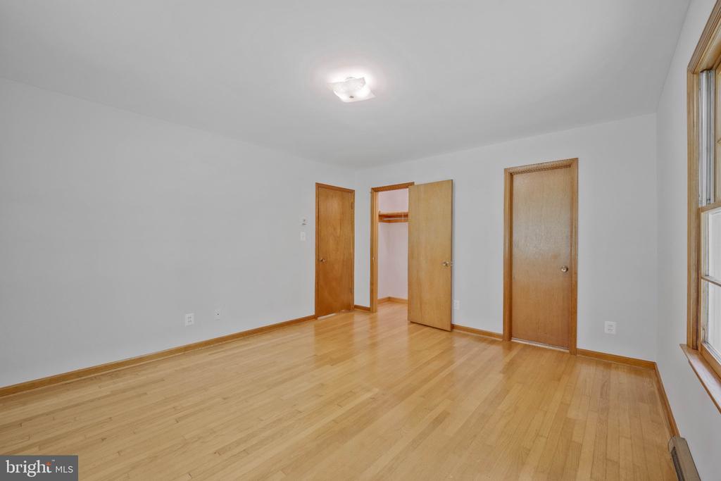 9103 MEETZE ROAD