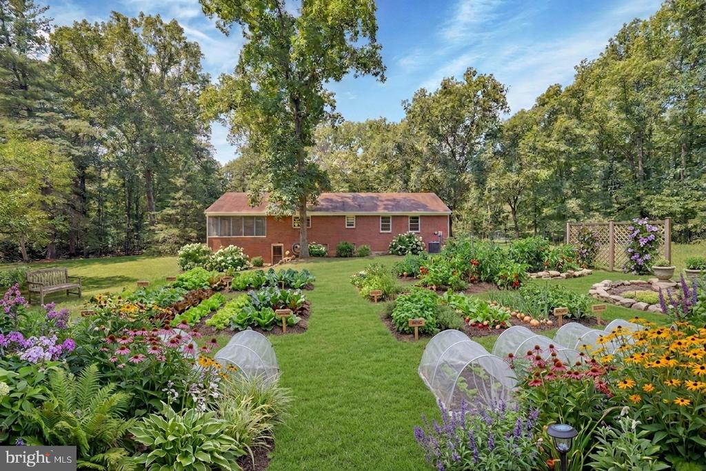 9103 MEETZE ROAD
