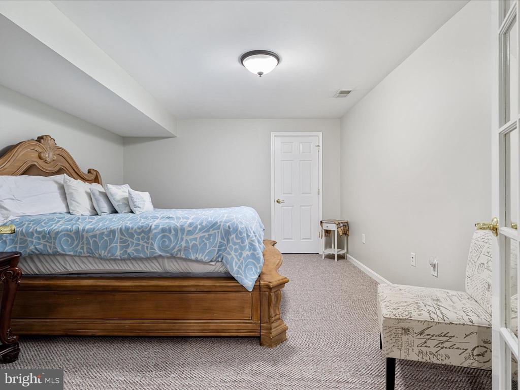 119 CHANCELLORSVILLE DRIVE