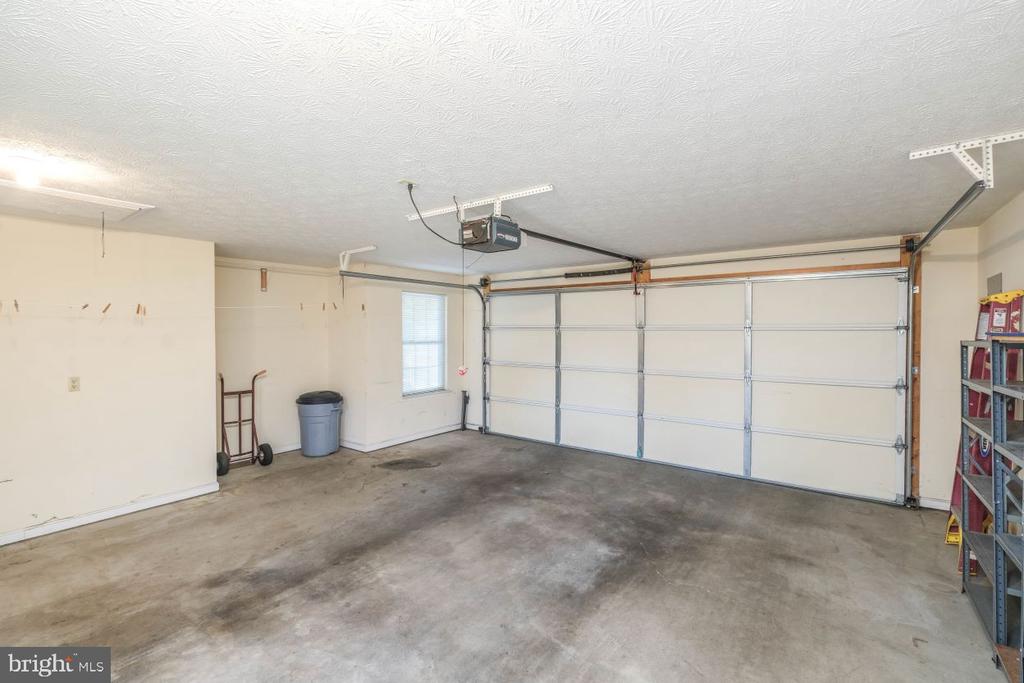 106 CANDLEWICK DRIVE