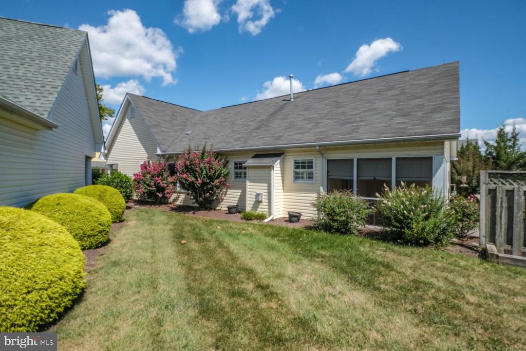 106 CANDLEWICK DRIVE