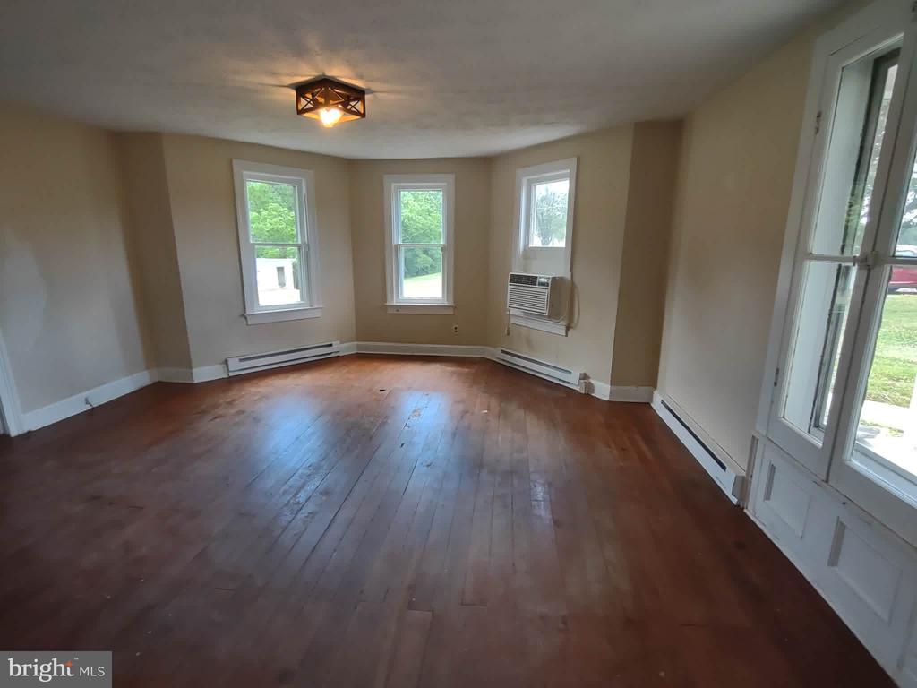 3171 FRONT ROYAL PIKE