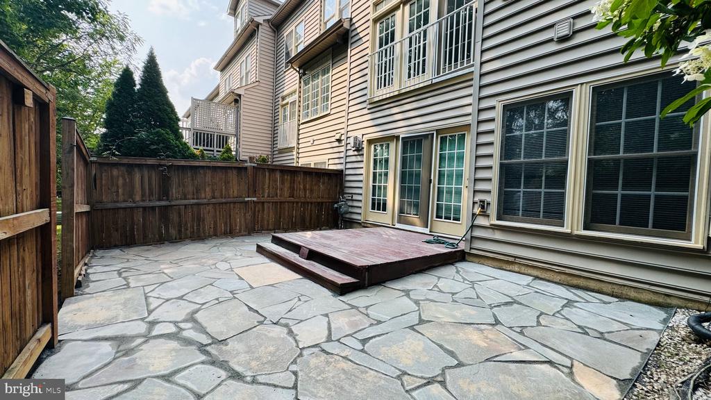 12459 ROSE PATH CIRCLE